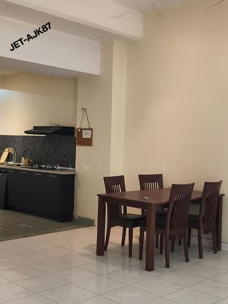Rumah Teres 2-Tingkat untuk Disewa di Shah Alam (Selangor) - Alwin Lee - Kitchen - PropertyGuru.com.my