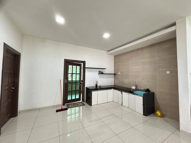 Semi-Detached House for Sale in Ipoh (Perak) - Derrick Chung - Kitchen - PropertyGuru.com.my