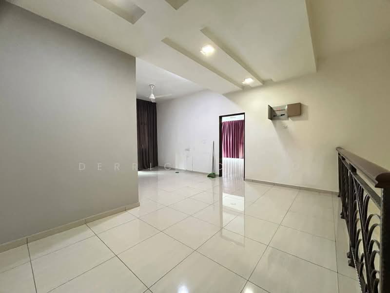 Semi-Detached House for Sale in Ipoh (Perak) - Derrick Chung - Living Room - PropertyGuru.com.my