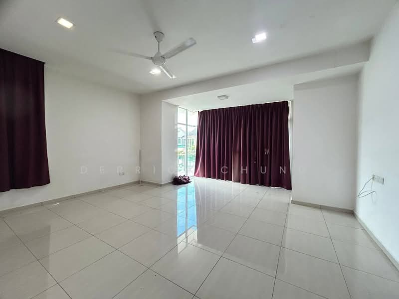 Semi-Detached House for Sale in Ipoh (Perak) - Derrick Chung - Living Room - PropertyGuru.com.my