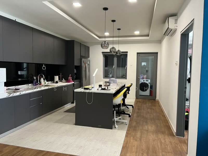 Kondominium untuk Disewa di Lakefront Residence - Shirlee Toh - Kitchen - PropertyGuru.com.my