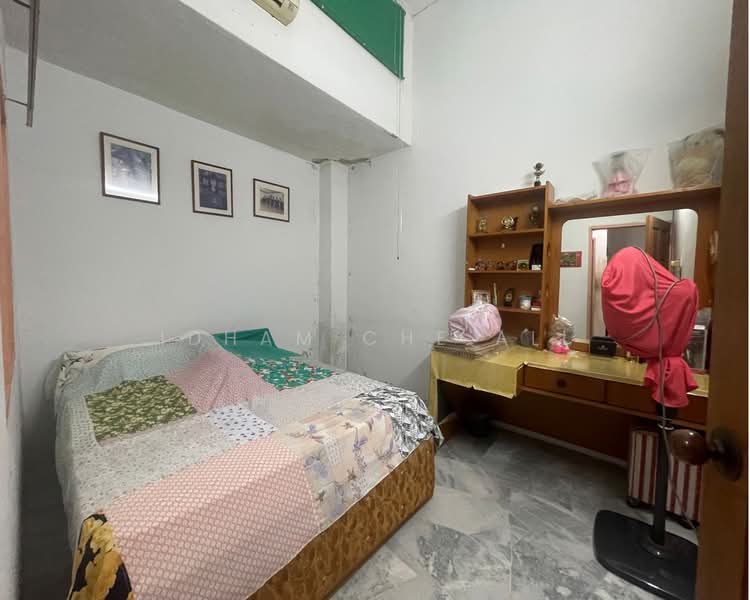 Terraced House for Sale in Bukit Setongkol (Kuantan) - Idham Che'Ali - Bedroom - PropertyGuru.com.my