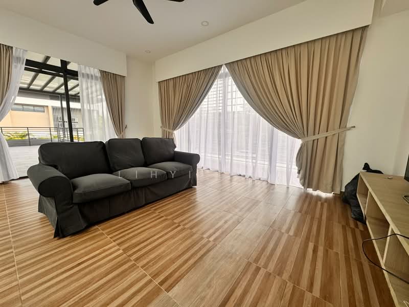 Bungalow House for Sale in East Ledang (Iskandar Puteri (Nusajaya)) - Lihyi Liew - Living Room - PropertyGuru.com.my