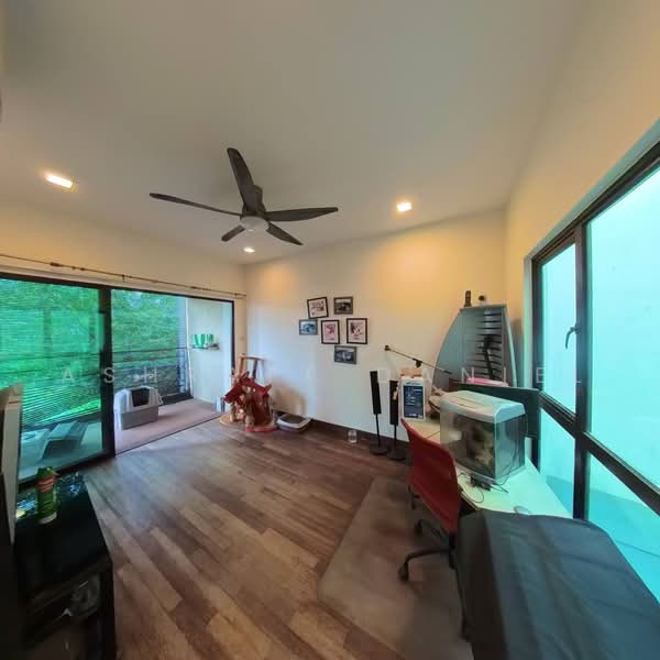 Bungalow House untuk Dijual di KL City Centre (Kuala Lumpur) - Ashraff Daniel - Study - PropertyGuru.com.my