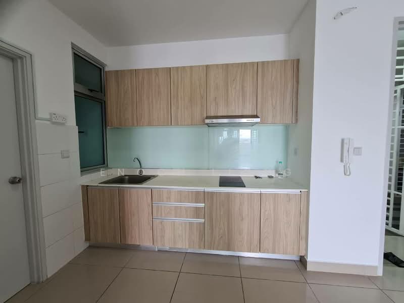 Kediaman Servis untuk Disewa di Meridin Bayvue Serviced Apartment - Enoch Liong - Kitchen - PropertyGuru.com.my