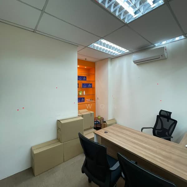 Kedai / Pejabat untuk Dijual di Pusat Bandar Puchong (Puchong) - FC Wong - Interior Setiawalk 5 Story Shop Offices - PropertyGuru.com.my
