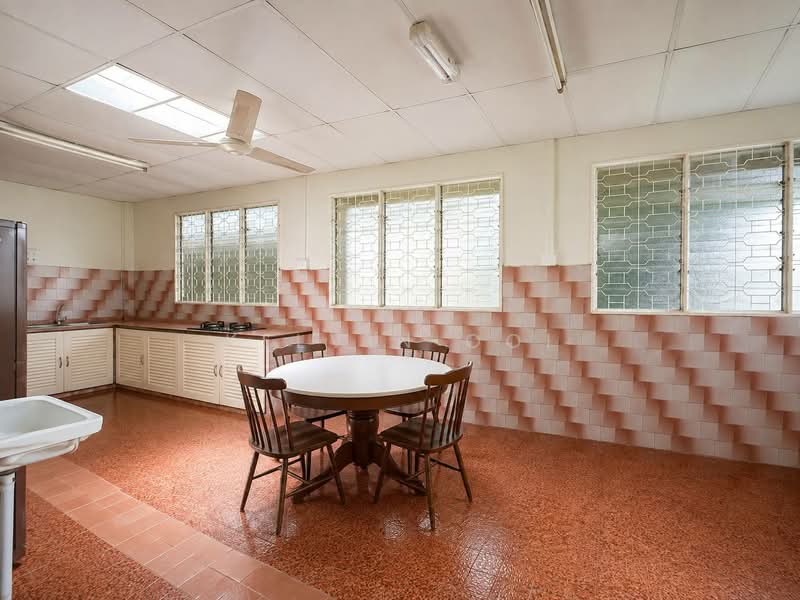 Semi-Detached House for Sale in Gelugor (Penang) - Kelvin Ooi - Kitchen - PropertyGuru.com.my