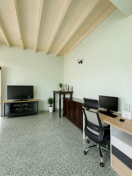 Semi-Detached House for Sale in Gelugor (Penang) - Kelvin Ooi - Living Room - PropertyGuru.com.my
