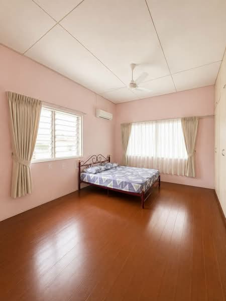 Semi-Detached House for Sale in Gelugor (Penang) - Kelvin Ooi - Bedroom - PropertyGuru.com.my