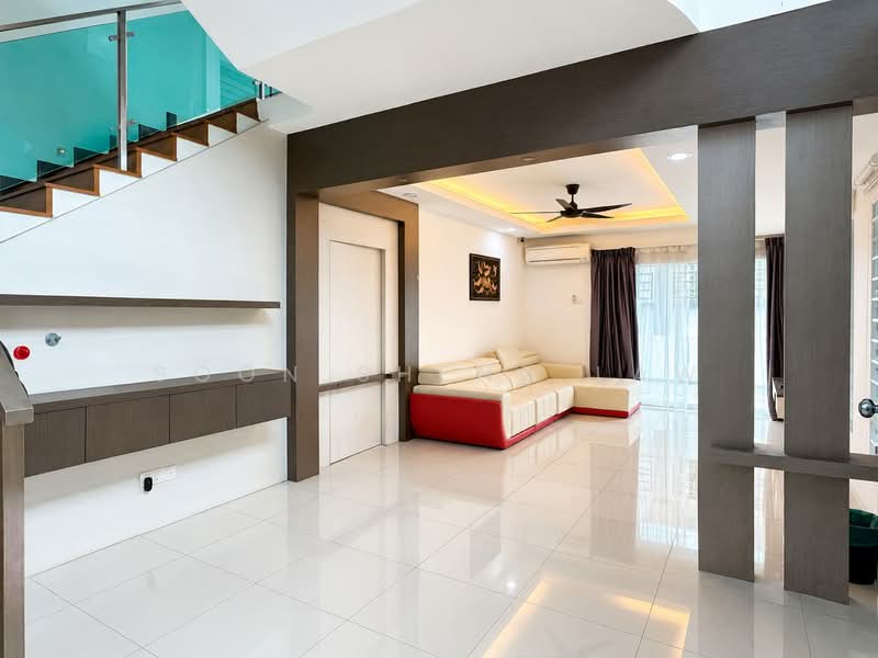 Semi-Detached House for Sale in Saujana Villa (Kajang) - Soon Sheng Law - Living Room - PropertyGuru.com.my