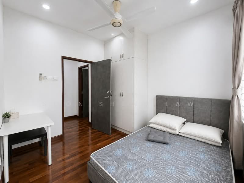 Semi-Detached House for Sale in Saujana Villa (Kajang) - Soon Sheng Law - Bedroom - PropertyGuru.com.my