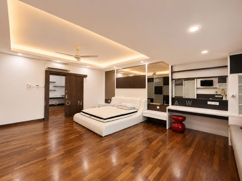 Semi-Detached House for Sale in Saujana Villa (Kajang) - Soon Sheng Law - Bedroom - PropertyGuru.com.my