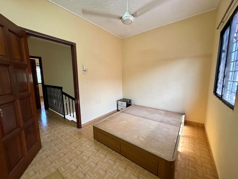 Rumah Teres untuk Dijual di Usj 2 (Subang Jaya) - Fahim Rustam - Bedroom - PropertyGuru.com.my