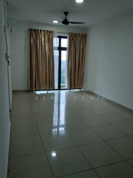 Service Residence for Sale at D'Summit Residences - Rene Tew - PropertyGuru.com.my
