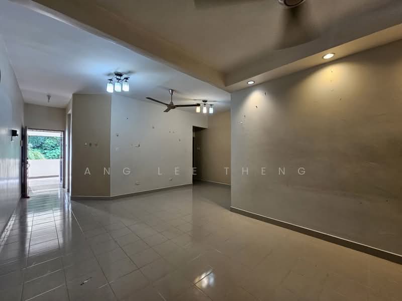 Condominium for Sale at Sunrise Garden Condominium - Ang Lee Theng - Living Room - PropertyGuru.com.my