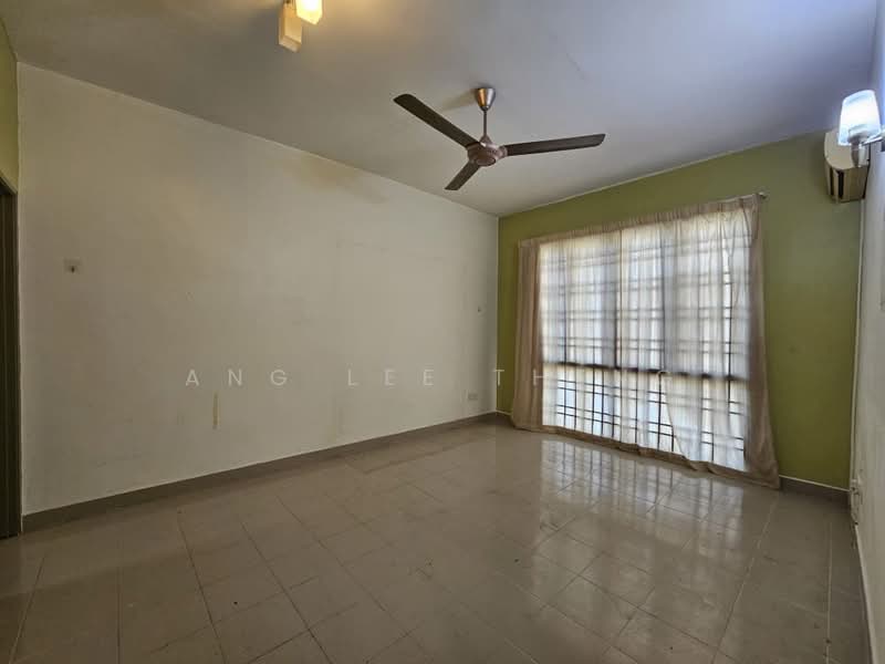 Condominium for Sale at Sunrise Garden Condominium - Ang Lee Theng - Living Room - PropertyGuru.com.my