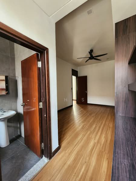 Rumah Teres 2 Tingkat untuk Dijual di Bukit Jelutong (Shah Alam) - Zul Hasif - PropertyGuru.com.my
