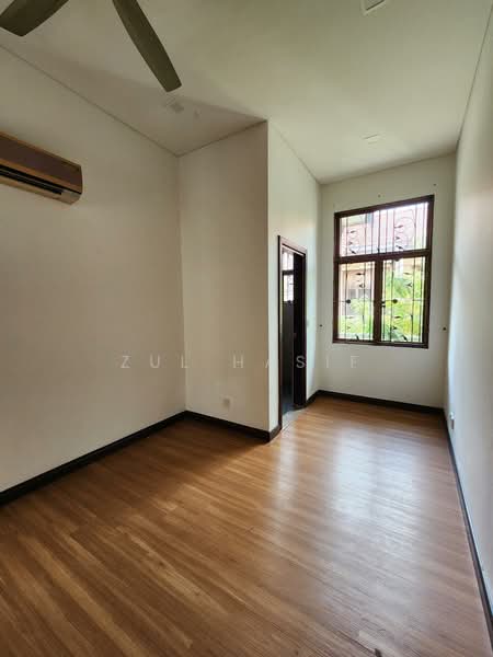 Rumah Teres 2 Tingkat untuk Dijual di Bukit Jelutong (Shah Alam) - Zul Hasif - PropertyGuru.com.my