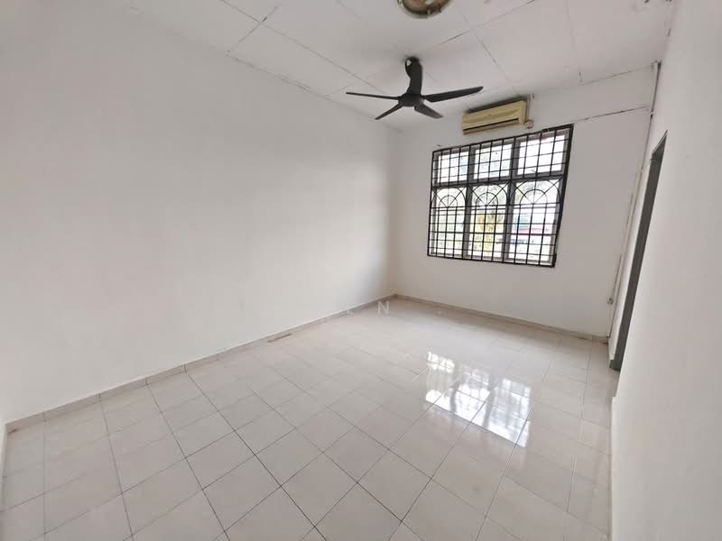 2-storey Terraced House for Sale in Taman Puteri Wangsa (Ulu Tiram) - Lifen . - PropertyGuru.com.my