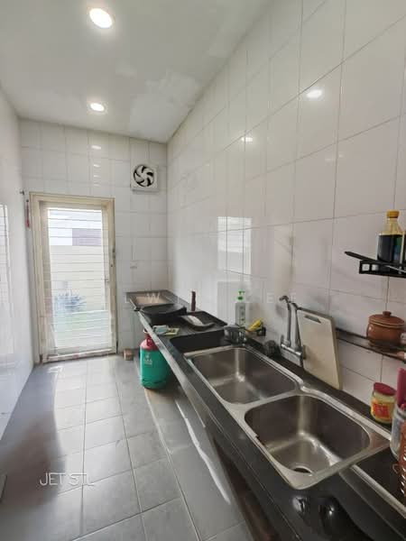 Rumah Kluster untuk Dijual di Setia Alam (Selangor) - Alwin Lee - Kitchen - PropertyGuru.com.my
