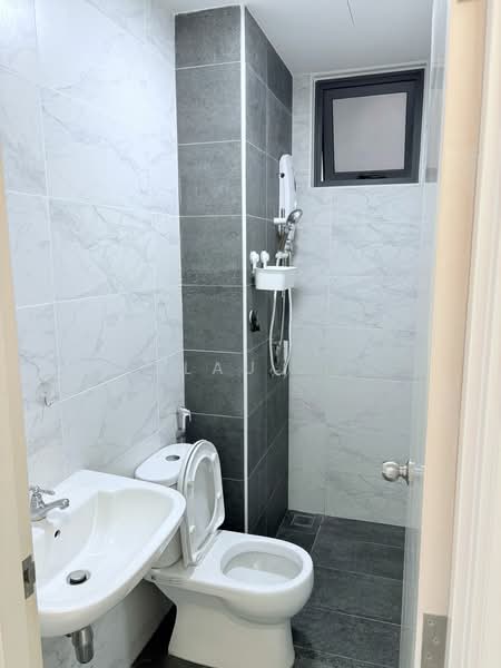 Condominium for Rent at Eco Bloom - LAU . - Bathroom - PropertyGuru.com.my