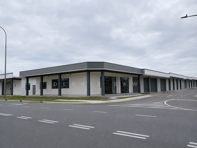 Kedai untuk Disewa di Bandar Seri Putra (Bangi) - Dennis Saw - Exterior - PropertyGuru.com.my