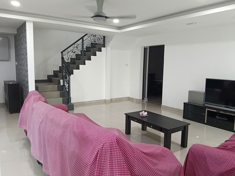 Rumah Teres 2-Tingkat untuk Dijual di Ipoh (Perak) - Mr Yuen - Living Room - PropertyGuru.com.my