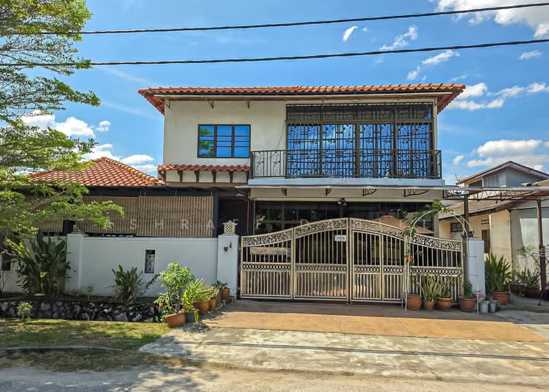 Rumah Teres 2-Tingkat untuk Dijual di Taman Sri Andalas (Klang) - Ashraff Daniel - Exterior - PropertyGuru.com.my