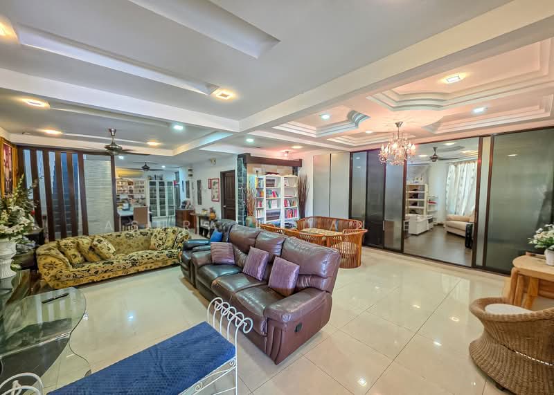 Rumah Teres 2-Tingkat untuk Dijual di Taman Sri Andalas (Klang) - Ashraff Daniel - Living Room - PropertyGuru.com.my