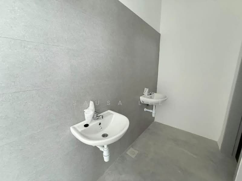 Kedai untuk Disewa di Taman Adda Heights (Tebrau) - Sausa Lee - Bathroom - PropertyGuru.com.my
