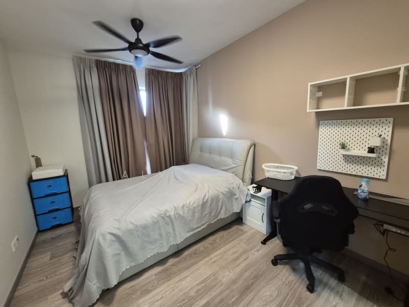 Kediaman Servis untuk Dijual di United Point (Residensi Berpadu) - Alvin Tam - Bedroom - PropertyGuru.com.my