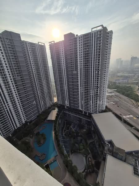 Kediaman Servis untuk Dijual di United Point (Residensi Berpadu) - Alvin Tam - Exterior - PropertyGuru.com.my