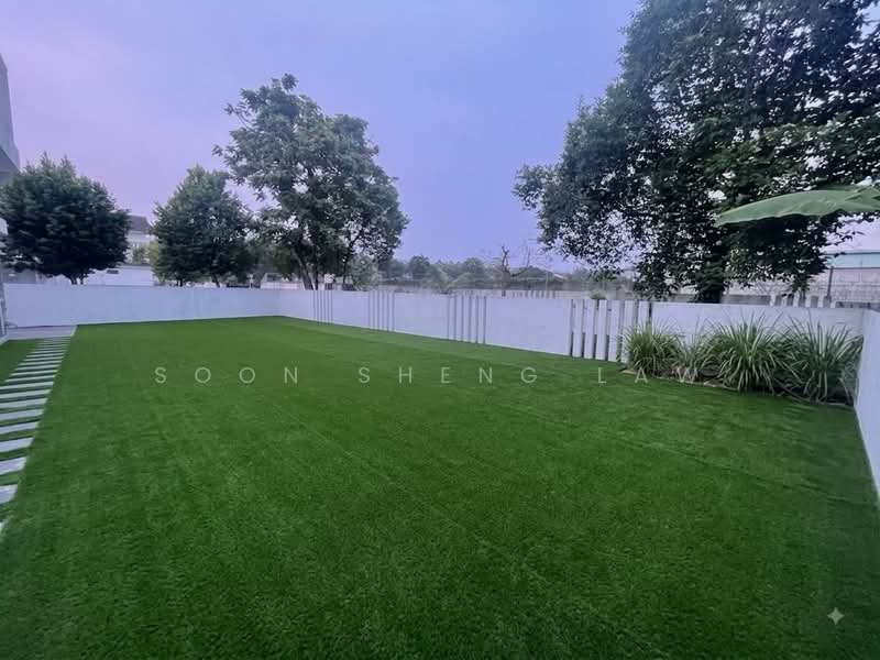 2-storey Terraced House for Sale in Taman Nadayu 92 (Kajang) - Soon Sheng Law - Garden - PropertyGuru.com.my