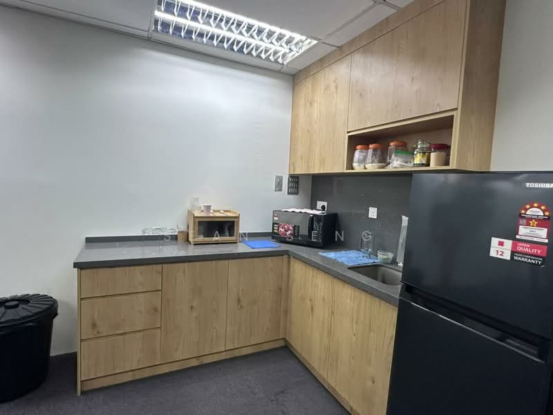 Office for Rent in Petaling Jaya (Selangor) - Sean Seng - Kitchen - PropertyGuru.com.my