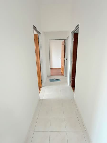 Pangsapuri untuk Dijual di Ria 2 Apartment - Serene Low - PropertyGuru.com.my