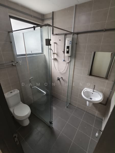 Rumah Teres untuk Disewa di Prima Selayang (Selayang) - Damon Heng - Bathroom - PropertyGuru.com.my