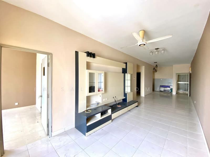 Condominium for Sale at Symphony Heights (Simfoni Heights) - Faisal Abu Omar - Living Room - PropertyGuru.com.my