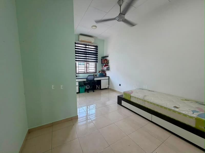 2-storey Terraced House for Sale in Taman Nusa Indah (Iskandar Puteri (Nusajaya)) - Ee Fong Toh - Bedroom - PropertyGuru.com.my