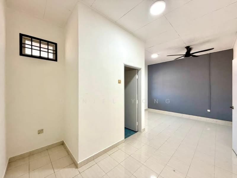 Rumah Teres 2-Tingkat untuk Dijual di Taman Bukit Dahlia (Pasir Gudang) - Daniel Yong - Interior - PropertyGuru.com.my