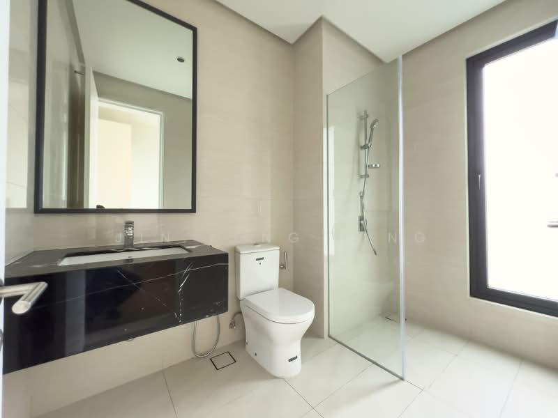 Kediaman Servis untuk Disewa di Oxford Residences @ Pavilion Embassy - Jin Yong Heng - Bathroom - PropertyGuru.com.my