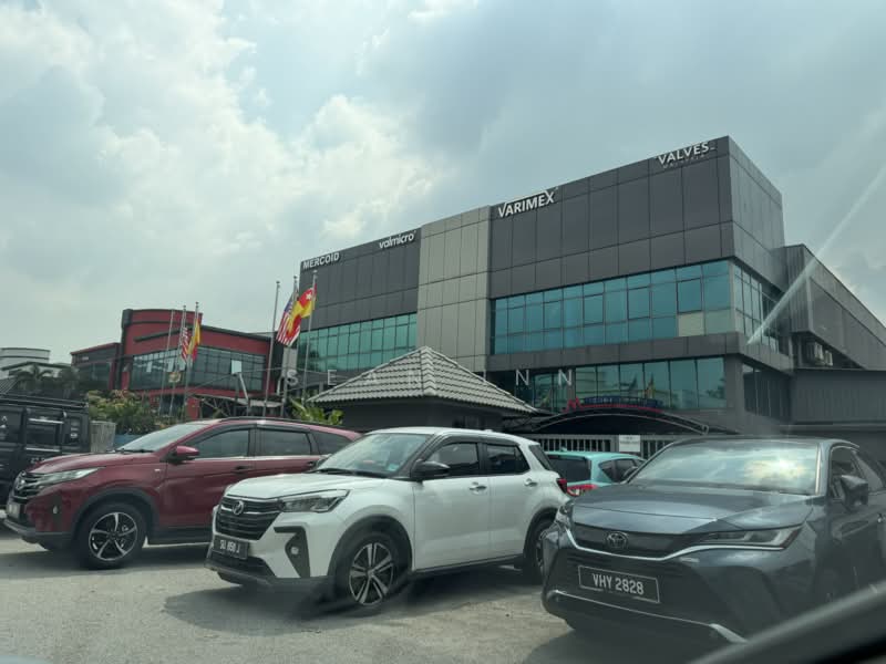 Semi-D Factory for Rent in Glenmarie (Selangor) - Sean Inn - Exterior - PropertyGuru.com.my