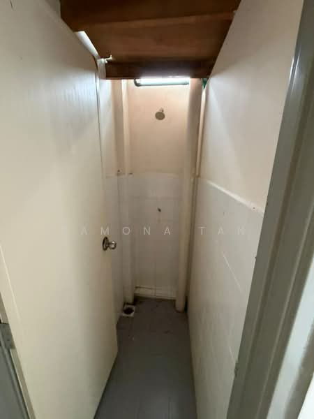 Shop for Sale in Taman Semabok Perdana (Semabok) - Ramona Tan - Bathroom - PropertyGuru.com.my