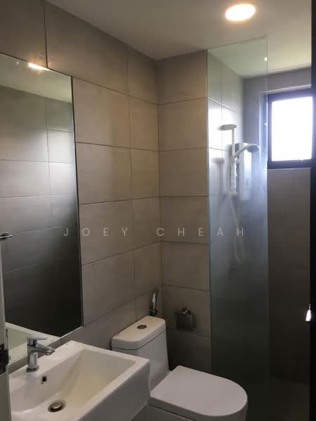 Condominium for Rent at TRI PINNACLE - Joey Cheah - Bathroom - PropertyGuru.com.my