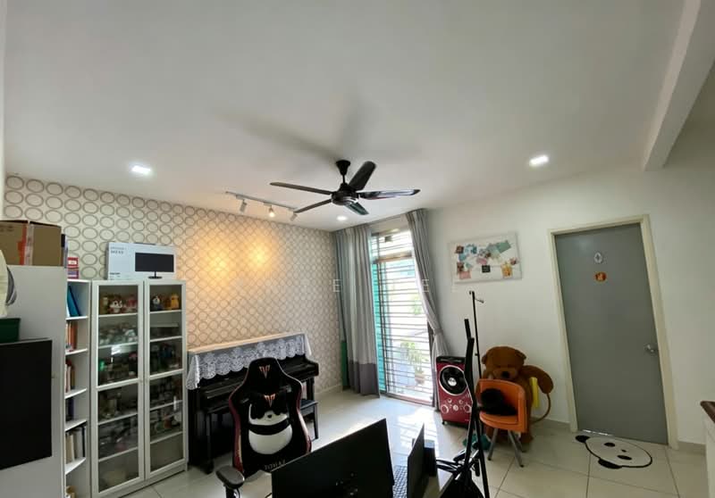 2-storey Terraced House for Sale in Taman Nusa Sentral (Iskandar Puteri (Nusajaya)) - Kate Tee - Living Room - PropertyGuru.com.my