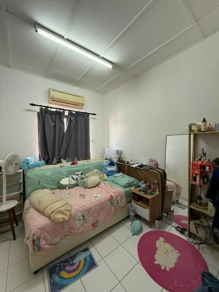 Rumah Teres 2-Tingkat untuk Dijual di Taman Setia Indah (Tebrau) - Daniel Yong - Bedroom - PropertyGuru.com.my