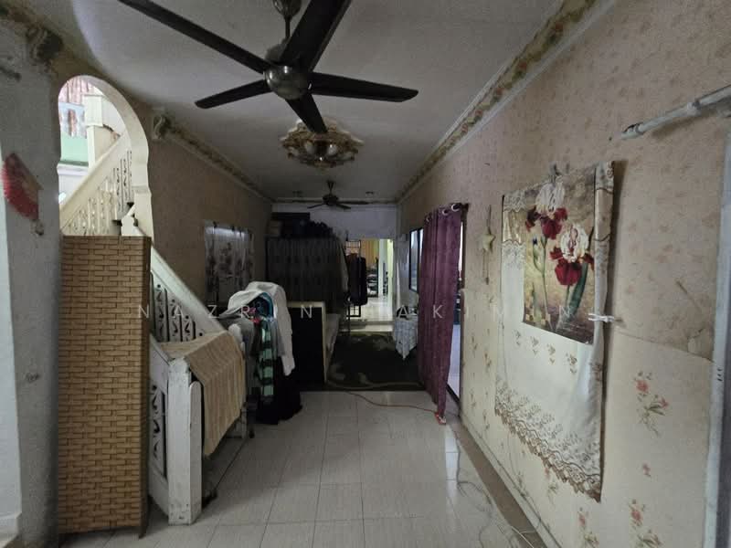 Rumah Teres 2-Tingkat untuk Dijual di Bandar Sultan Suleiman (Port Klang (Pelabuhan Klang)) - Nazrin Hakimin - Corridor - PropertyGuru.com.my