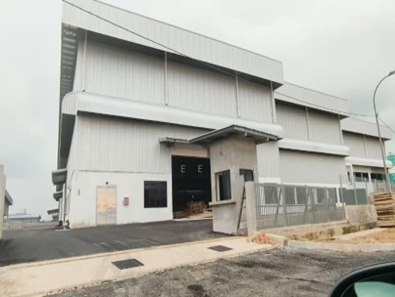 Factory for Rent in Puncak Alam (Selangor) - Manddee Wong - Exterior - PropertyGuru.com.my