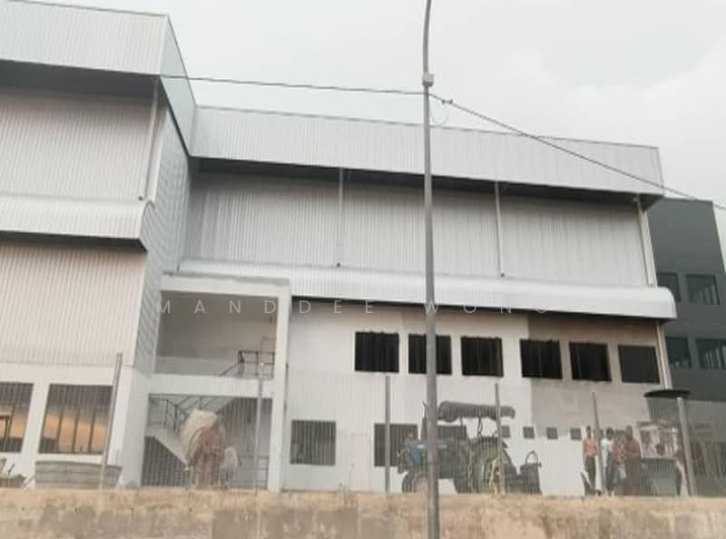 Factory for Rent in Puncak Alam (Selangor) - Manddee Wong - Exterior - PropertyGuru.com.my