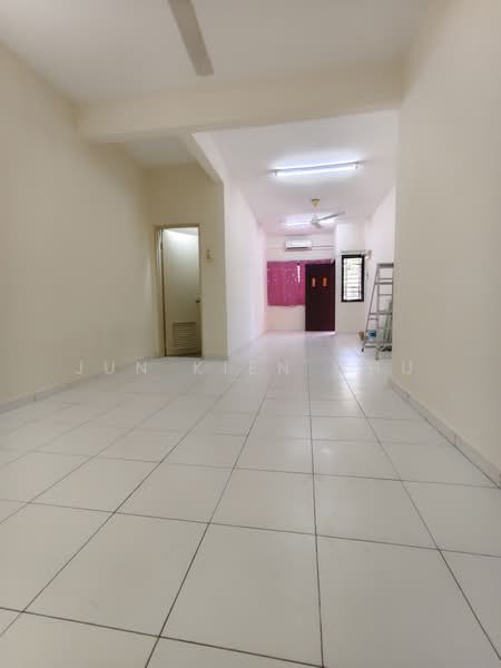 Rumah Bandar untuk Disewa di Sungai Long (Bandar Sungai Long) - Jun Kien Chu - PropertyGuru.com.my
