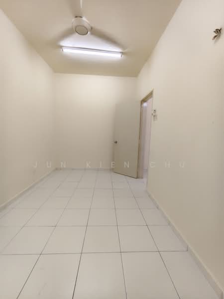 Rumah Bandar untuk Disewa di Sungai Long (Bandar Sungai Long) - Jun Kien Chu - PropertyGuru.com.my